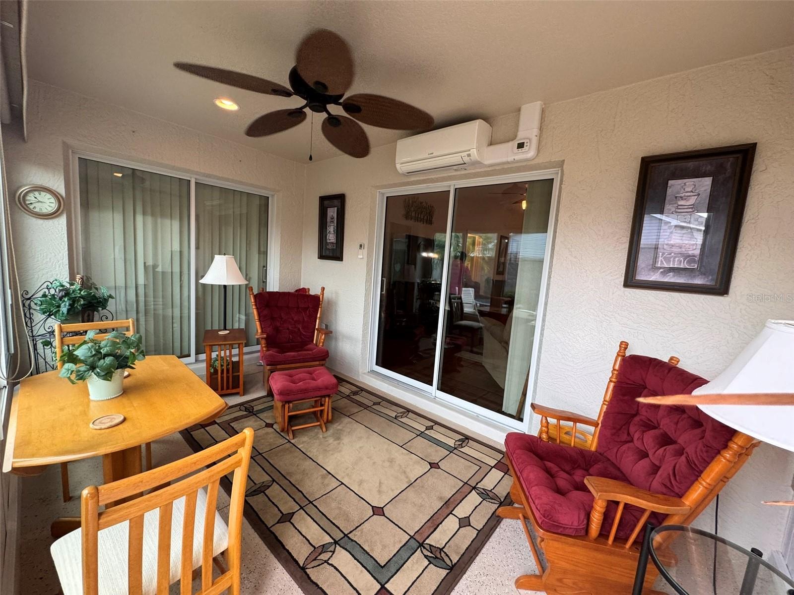 Image 19 of 26 For 3076 Gulfport Court