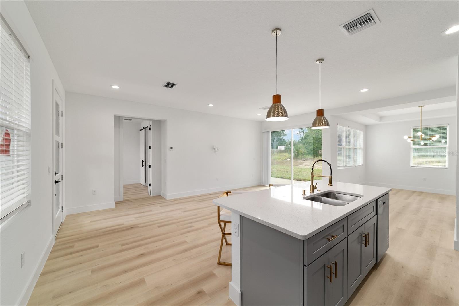 Image 20 of 62 For 5 Dogwood Loop Avenue