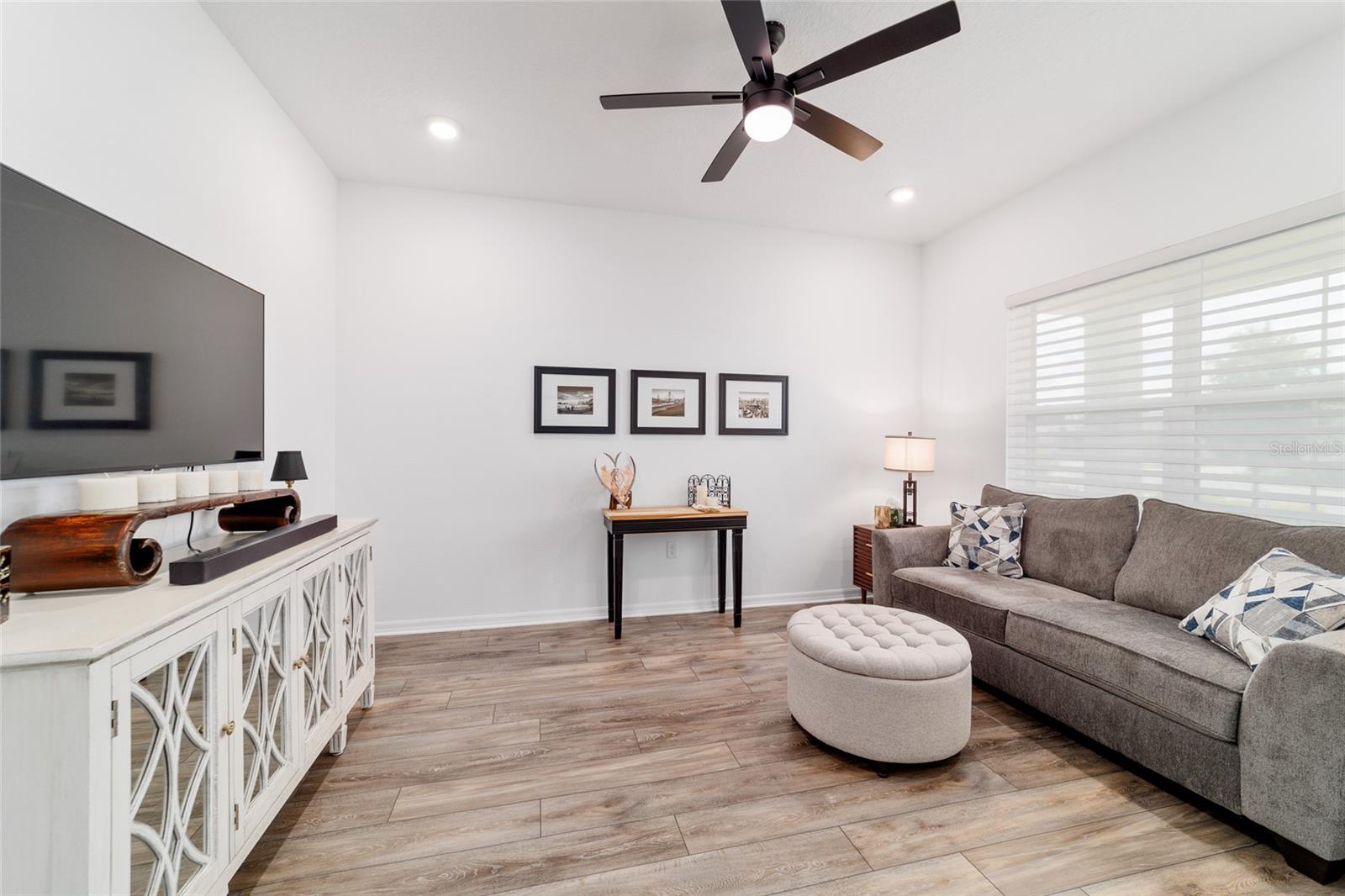 Image 32 of 45 For 9746 108th Terrace Road