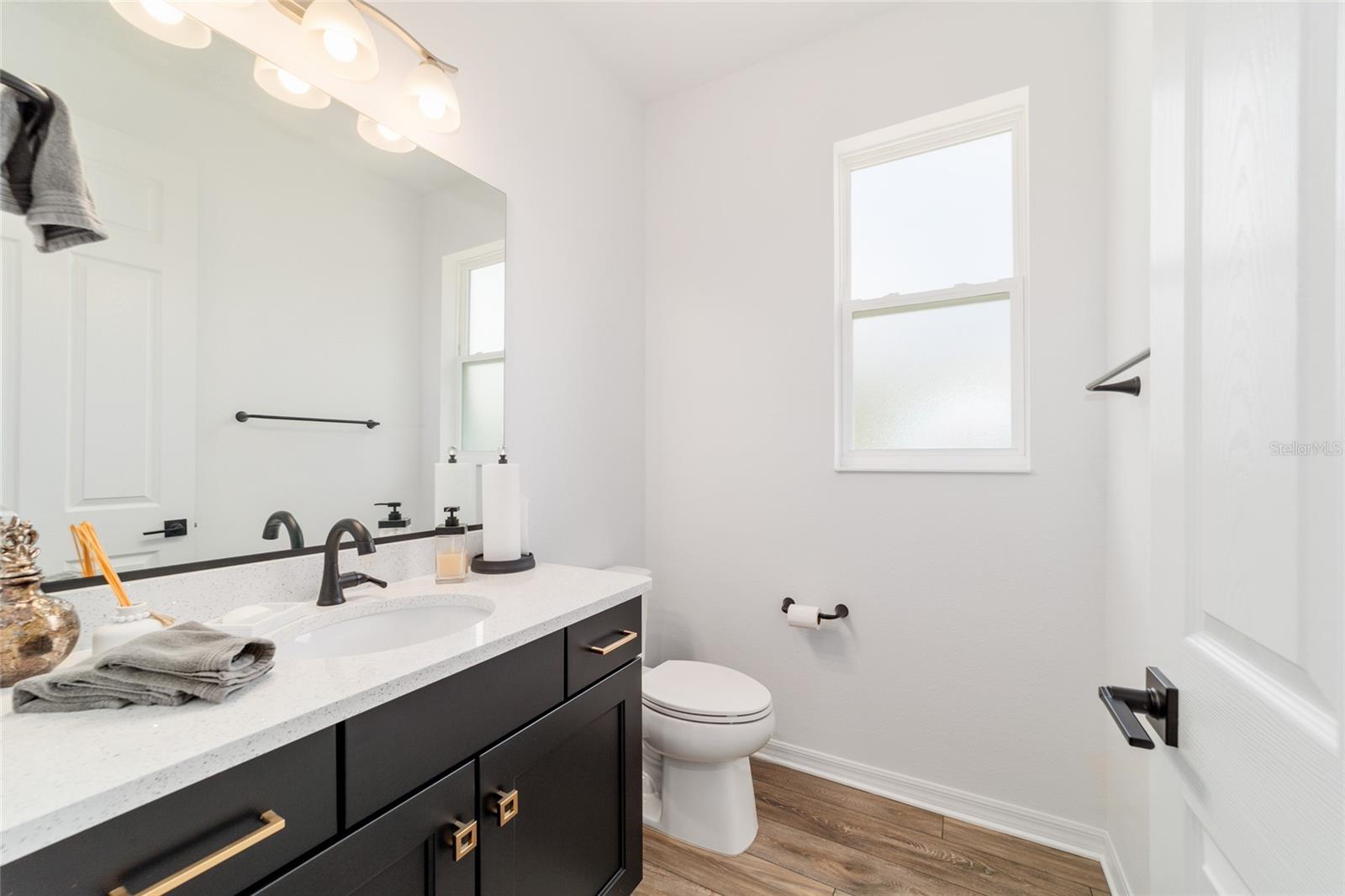 Image 34 of 45 For 9746 108th Terrace Road