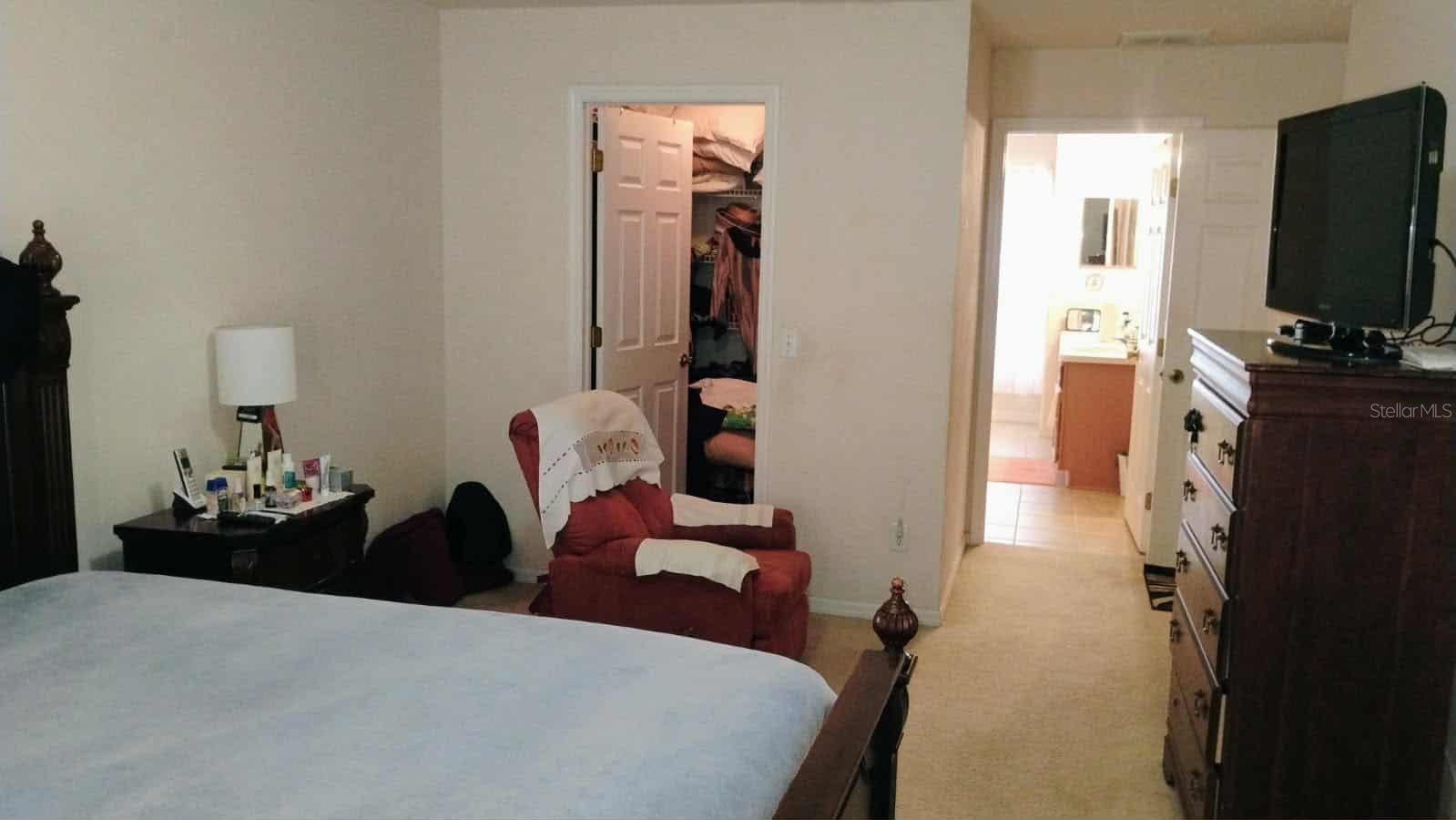 Image 35 of 39 For 27 Vinca Street