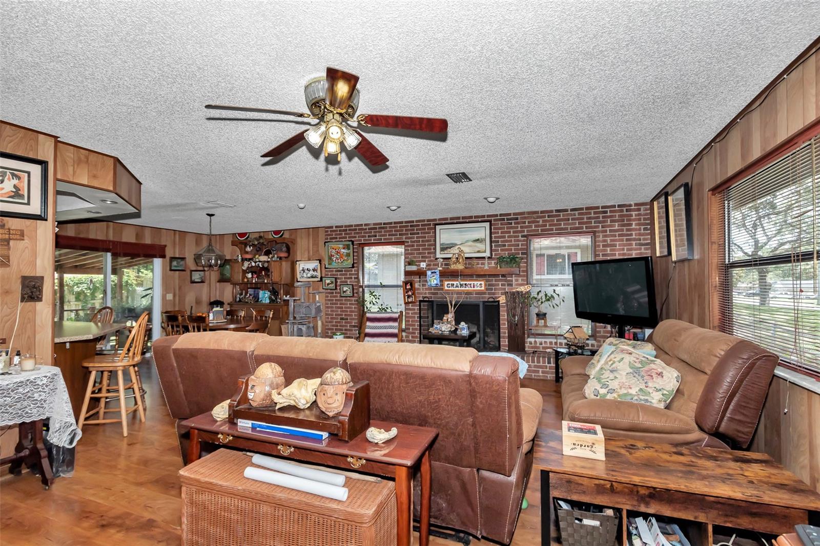 Image 14 of 43 For 2676 52nd Avenue