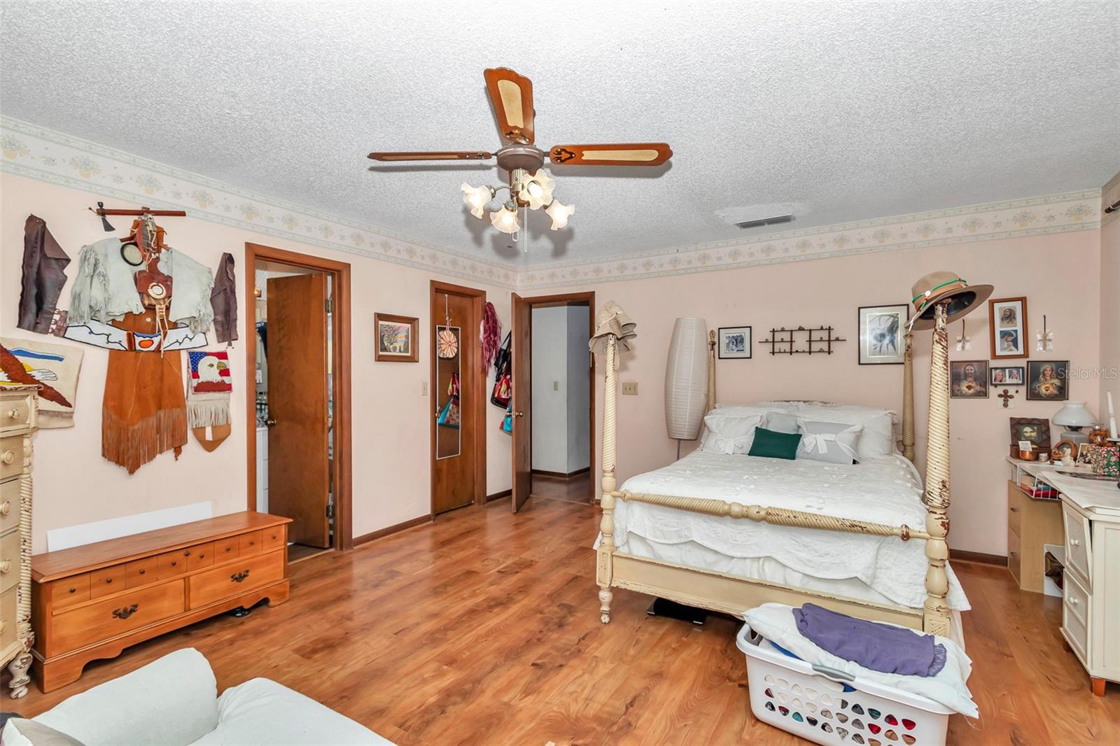 Image 22 of 43 For 2676 52nd Avenue