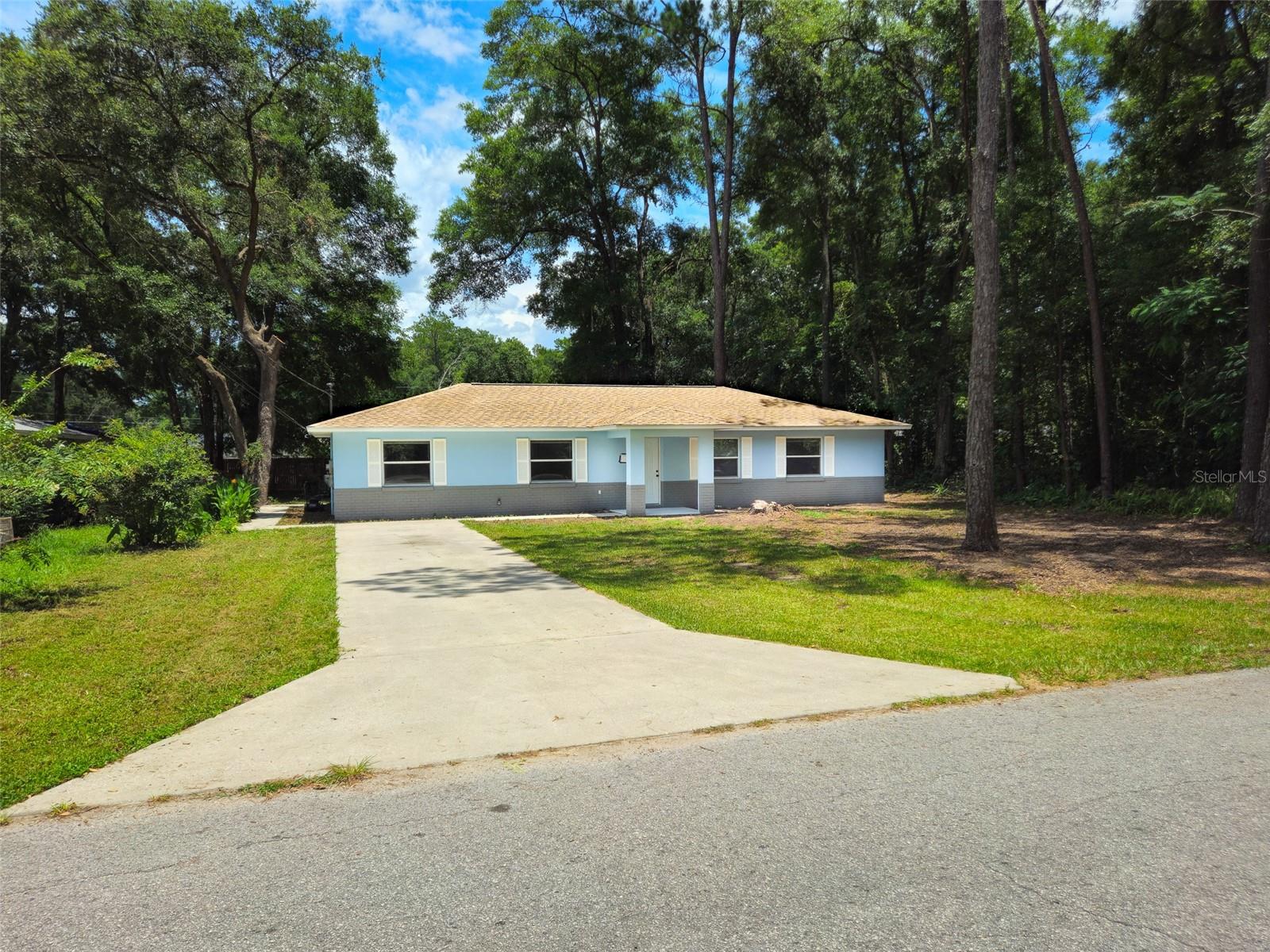 Image 7 of 26 For 6475 61st Avenue