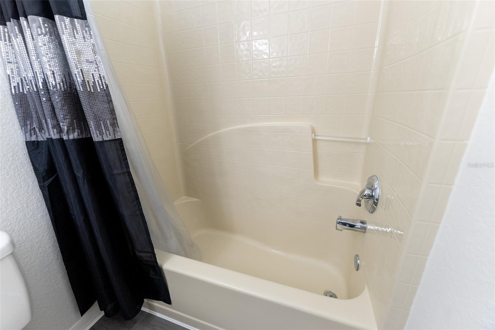Image 33 of 65 For 12855 92nd Court Road