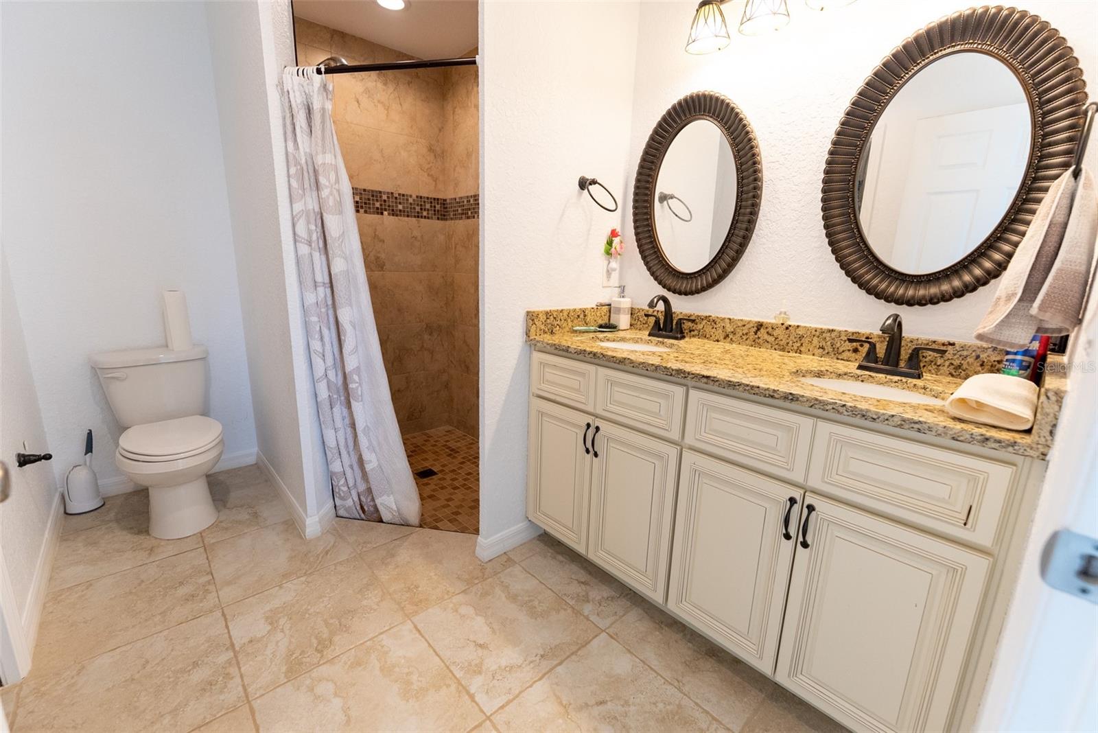 Image 44 of 66 For 6250 88th Street