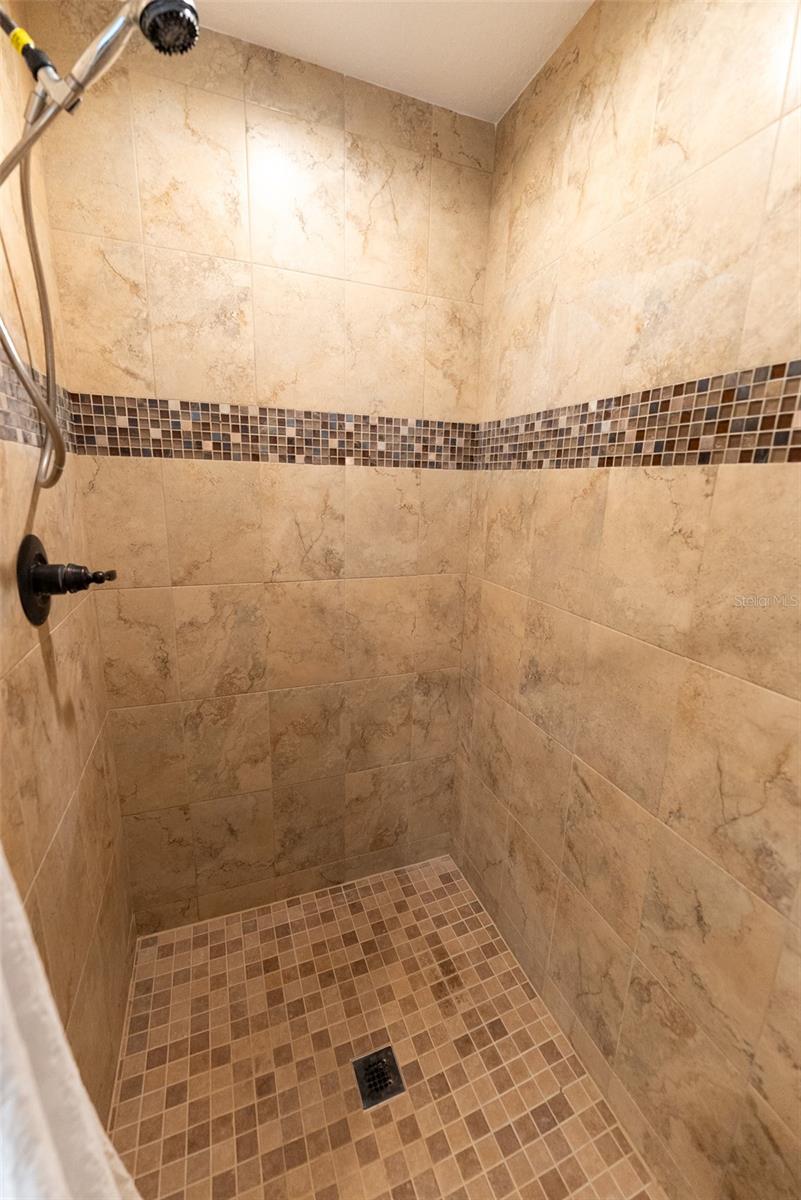 Image 45 of 66 For 6250 88th Street