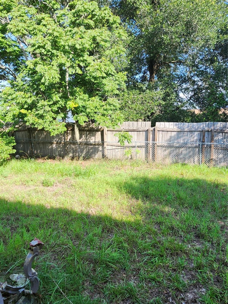 Image 7 of 9 For 8940 88th Street