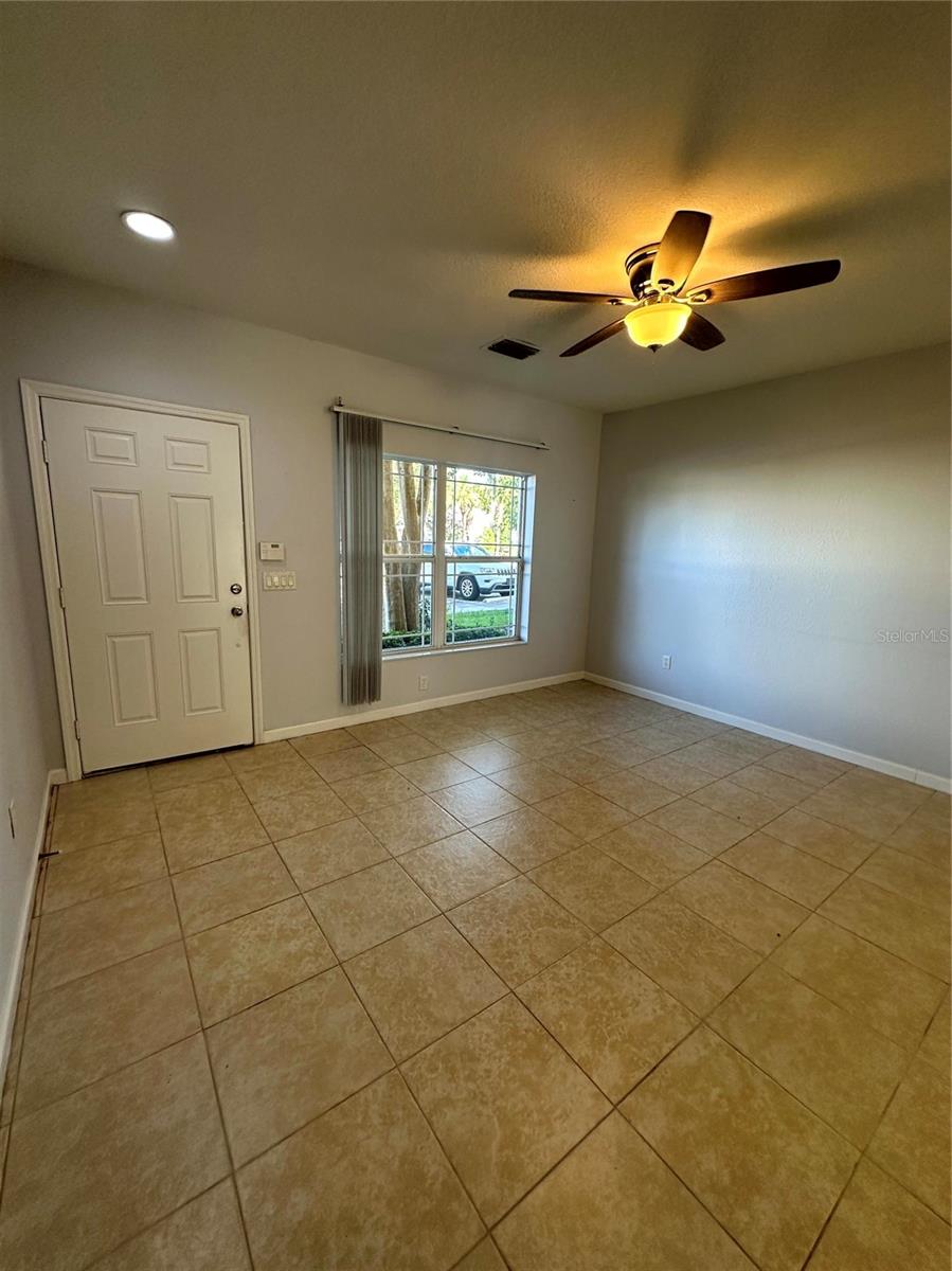 Image 3 of 21 For 4421 49th Avenue