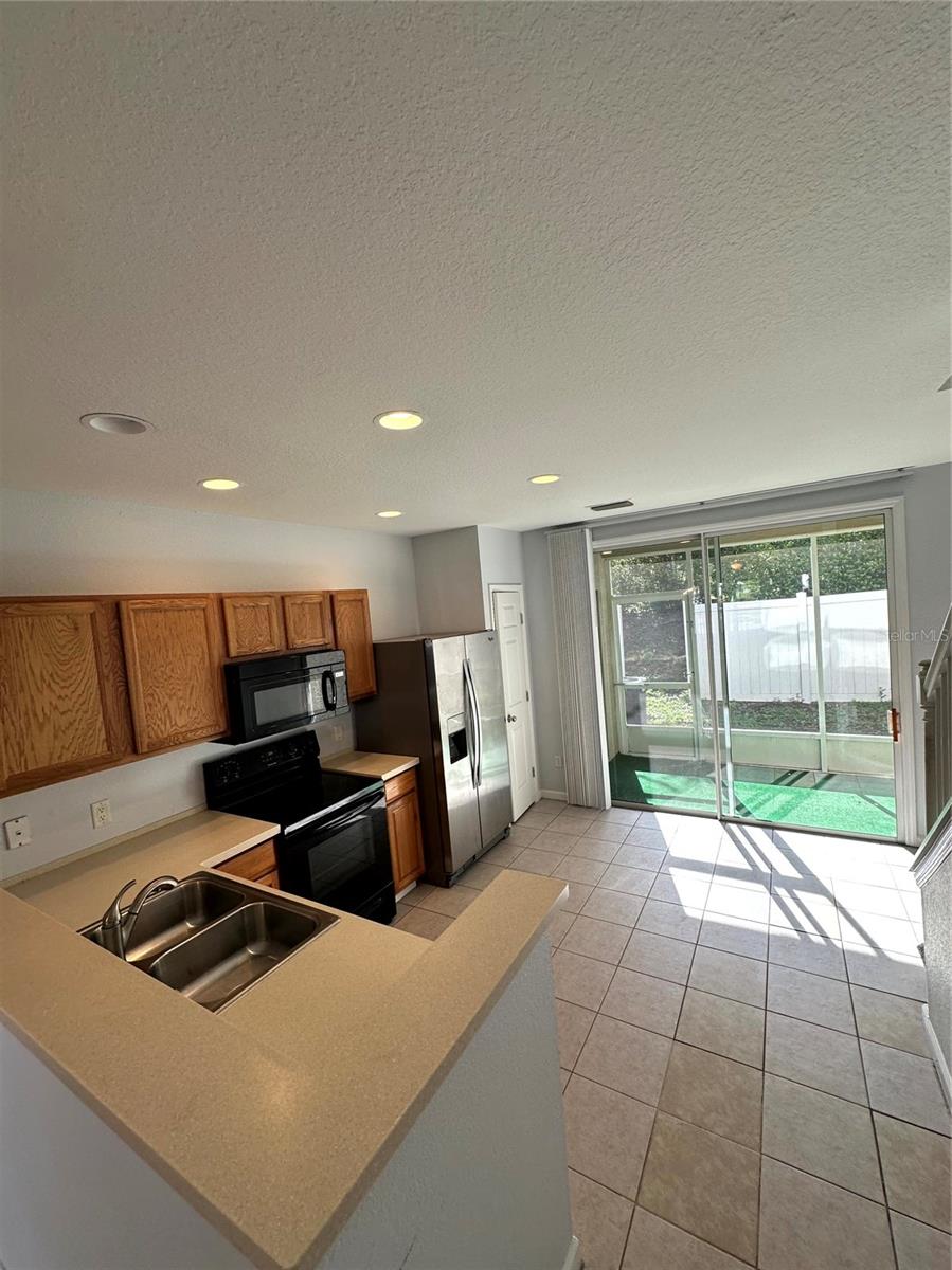 Image 6 of 21 For 4421 49th Avenue