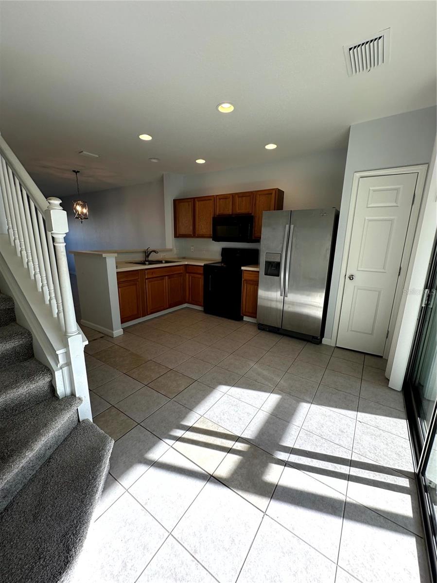 Image 8 of 21 For 4421 49th Avenue