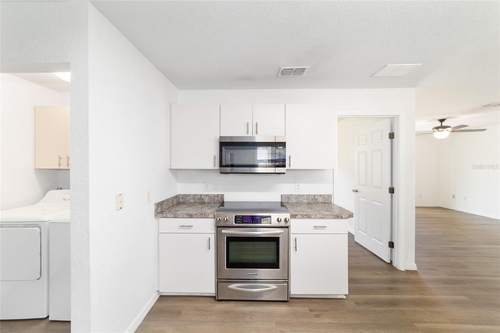 Image 17 of 67 For 5596 57th Street