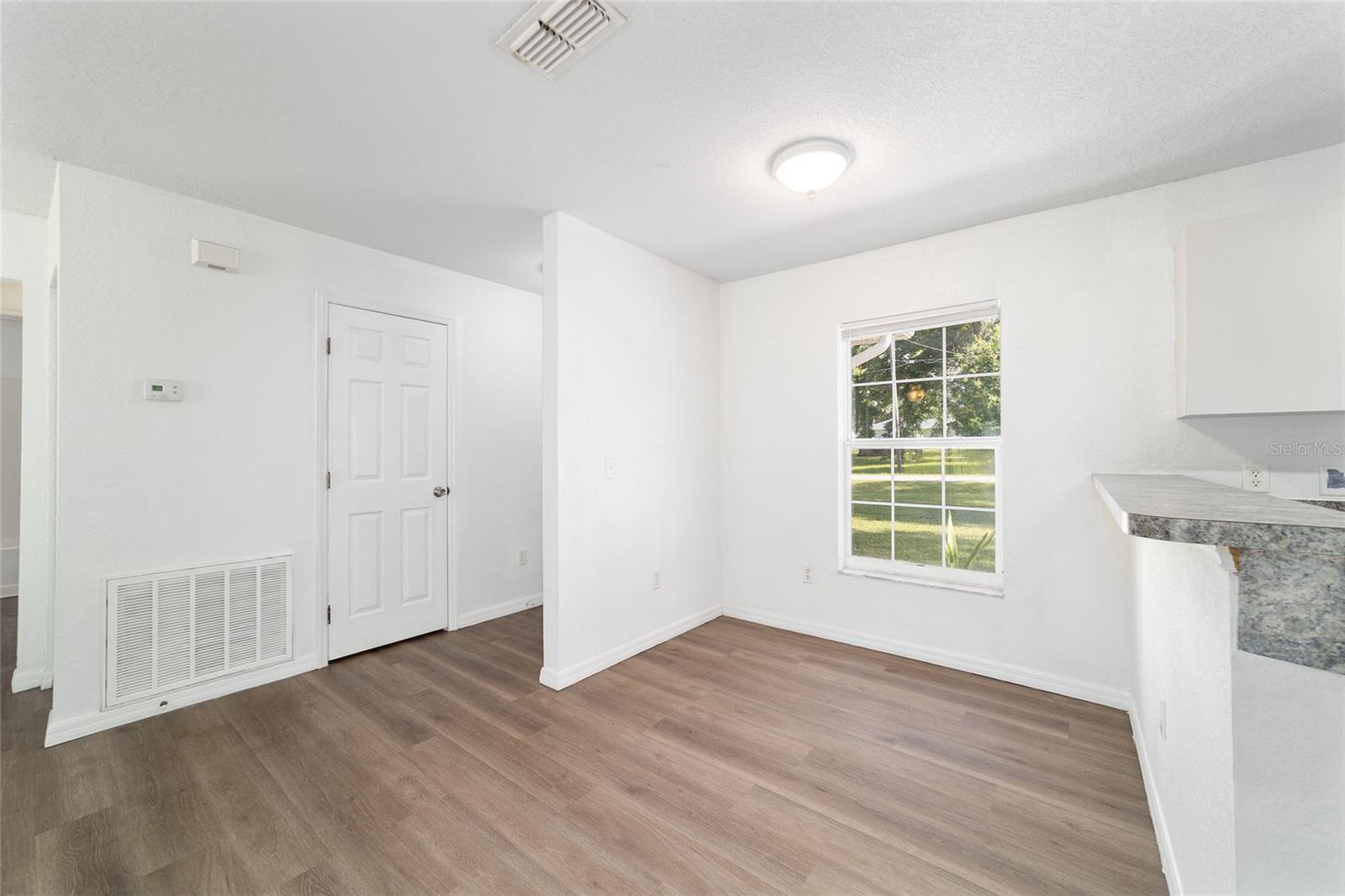 Image 29 of 67 For 5596 57th Street