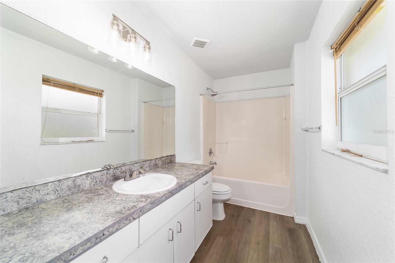 Image 34 of 67 For 5596 57th Street