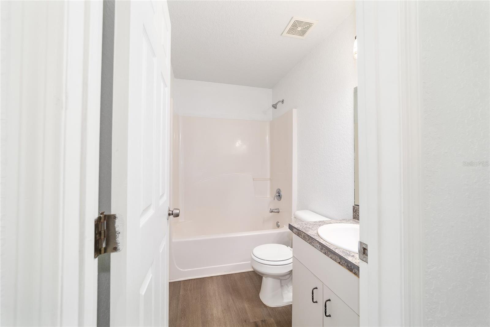 Image 37 of 67 For 5596 57th Street