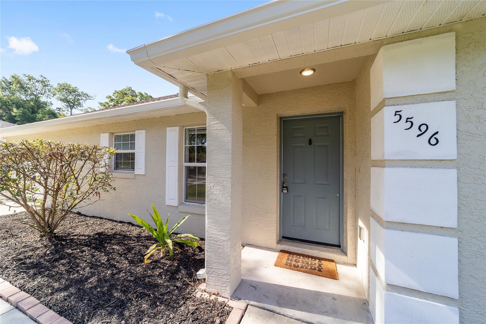 Image 5 of 67 For 5596 57th Street