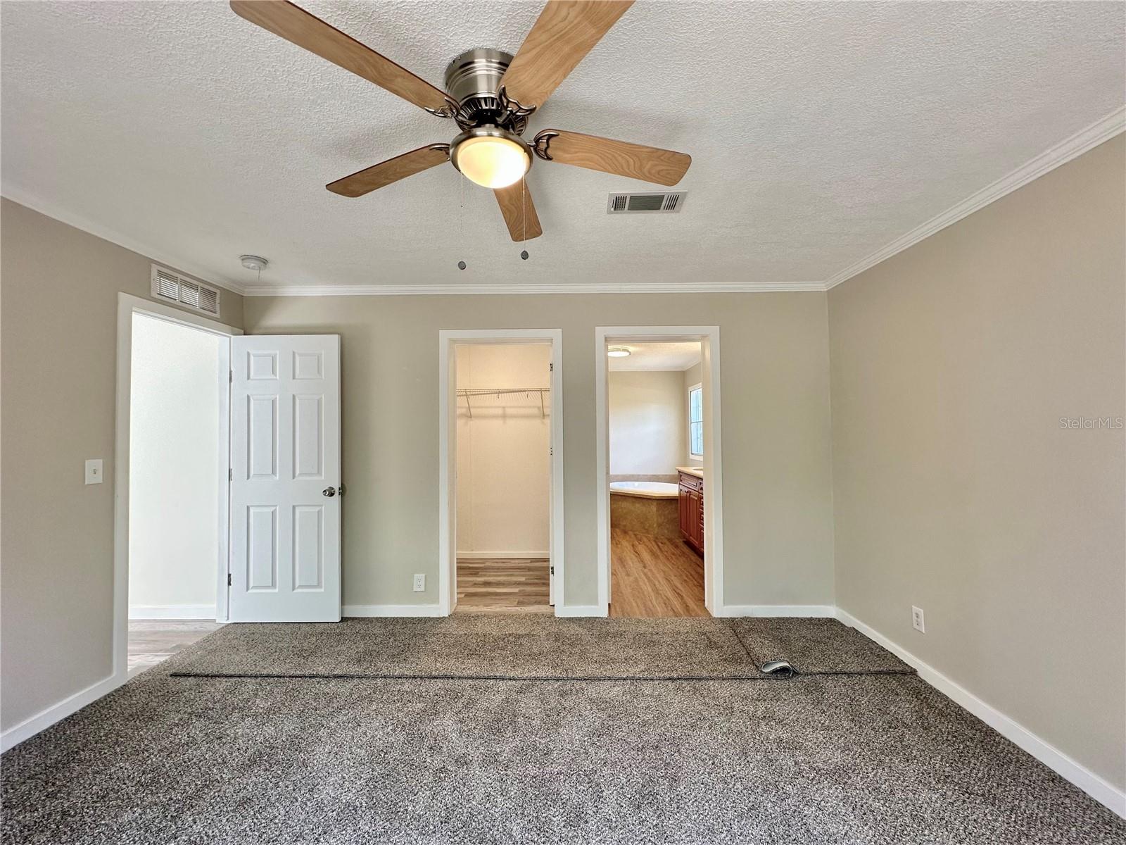 Image 13 of 25 For 19050 49th Place
