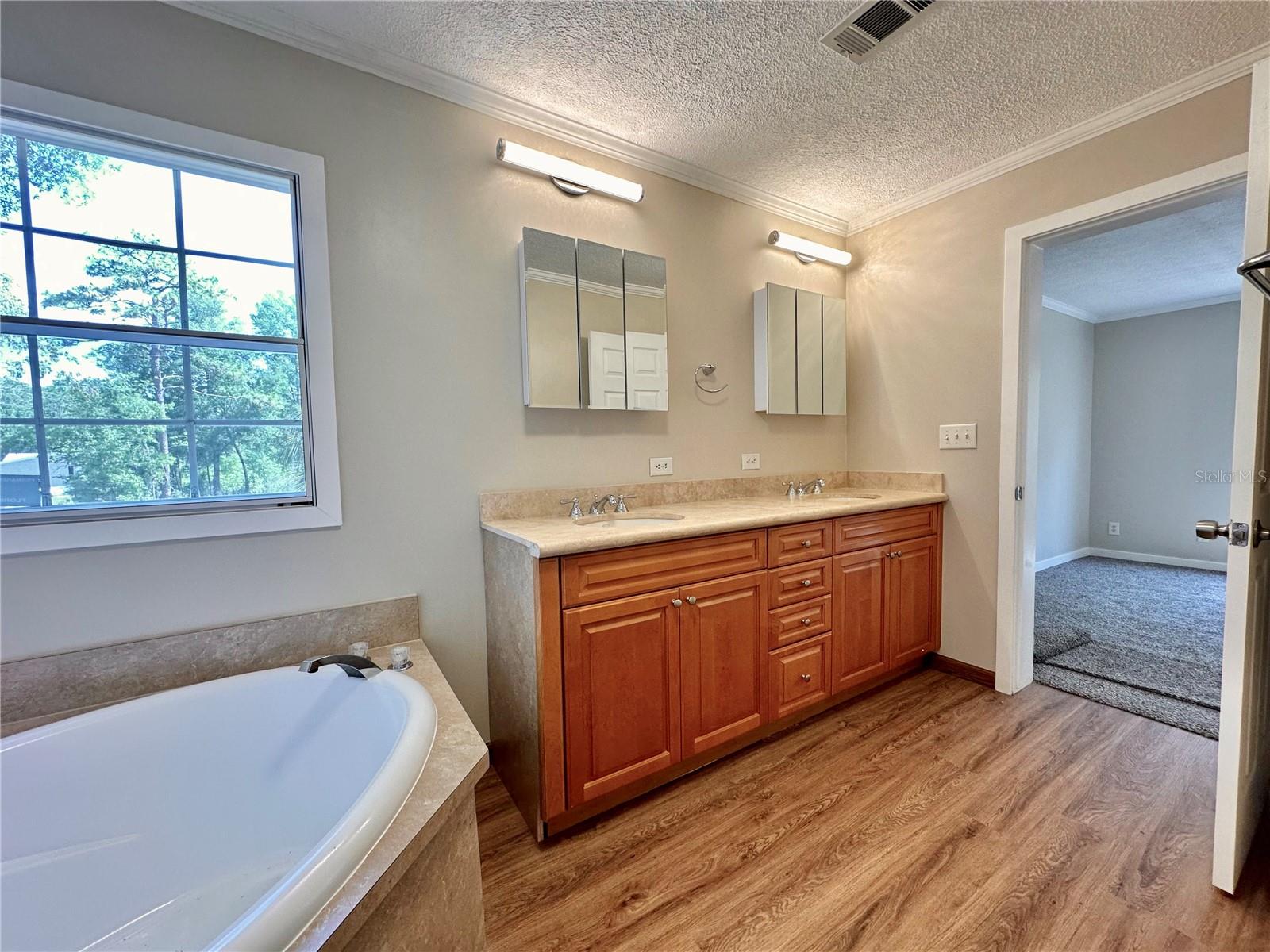 Image 16 of 25 For 19050 49th Place