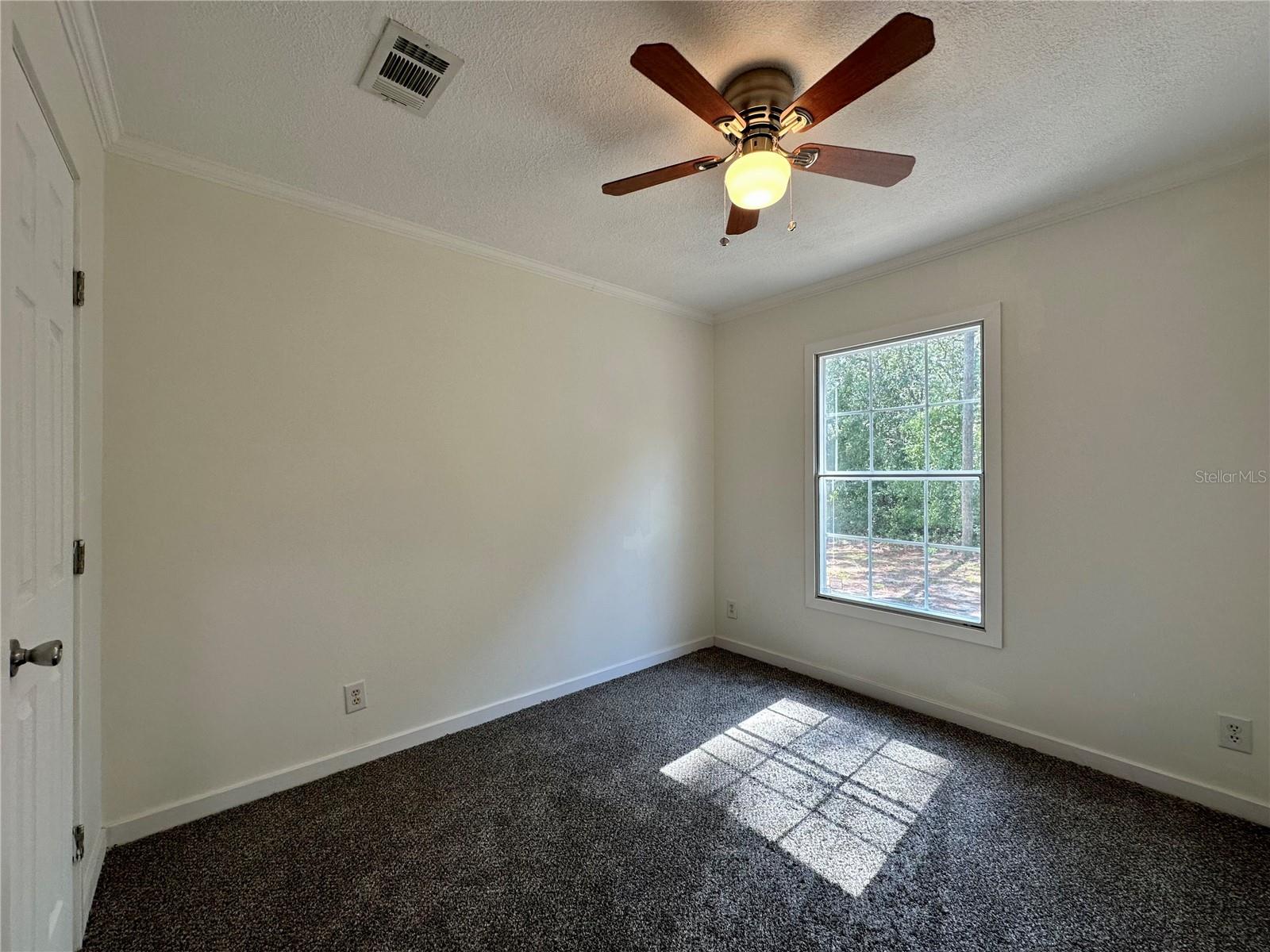 Image 17 of 25 For 19050 49th Place