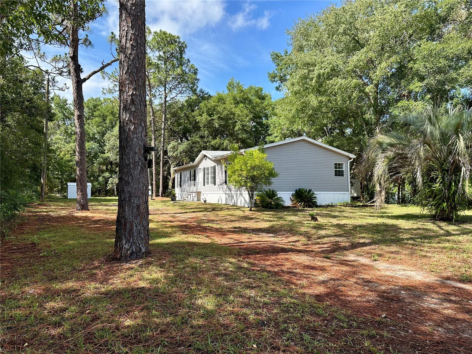 Image 22 of 25 For 19050 49th Place