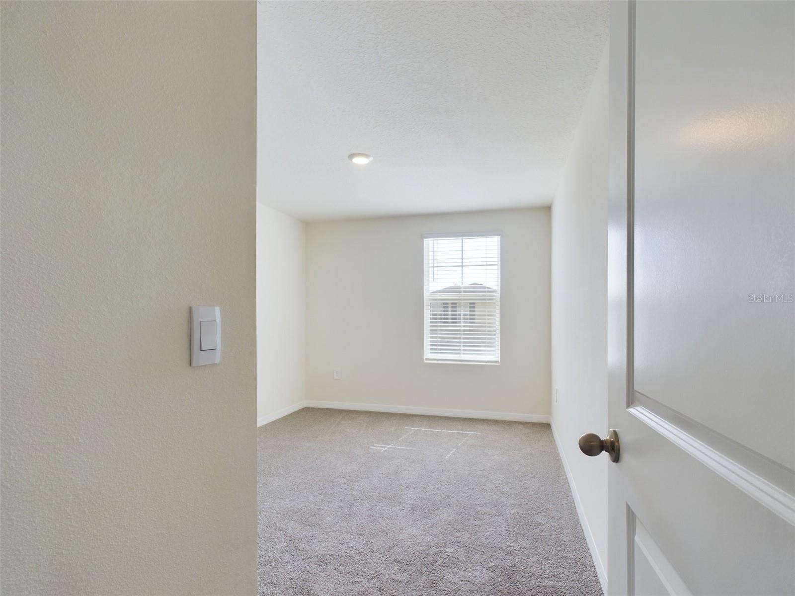 Image 14 of 38 For 8626 46th Avenue