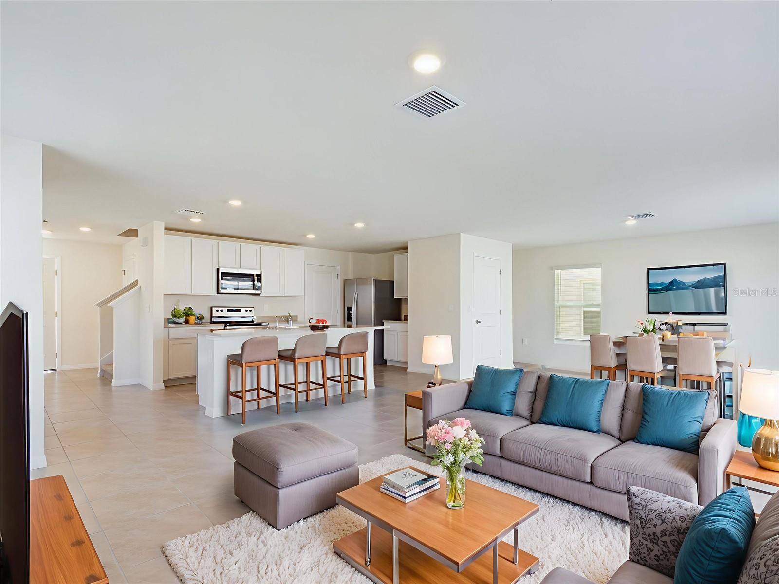 Image 3 of 38 For 8626 46th Avenue