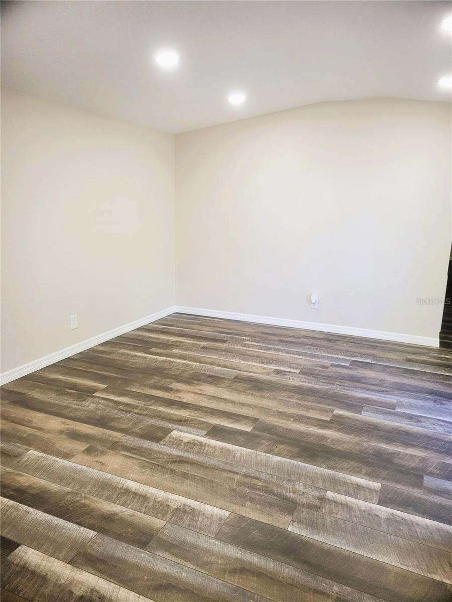 Image 7 of 11 For 4896 149th Place