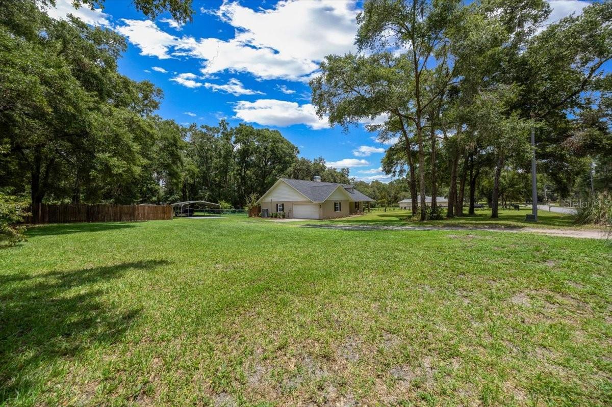 Listing photo id 8 for 26 Count Fleet Drive