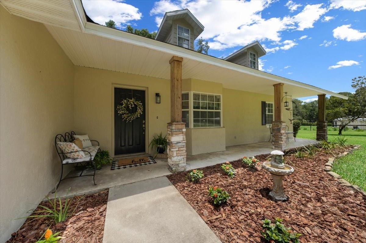 Listing photo id 13 for 26 Count Fleet Drive