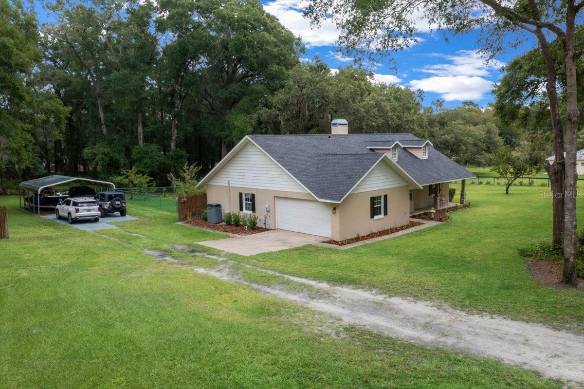 Listing photo id 4 for 26 Count Fleet Drive