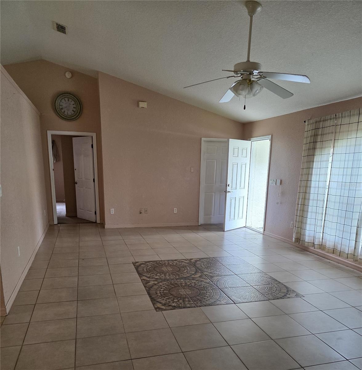 Image 2 of 7 For 15084 28th Terrace Road 3