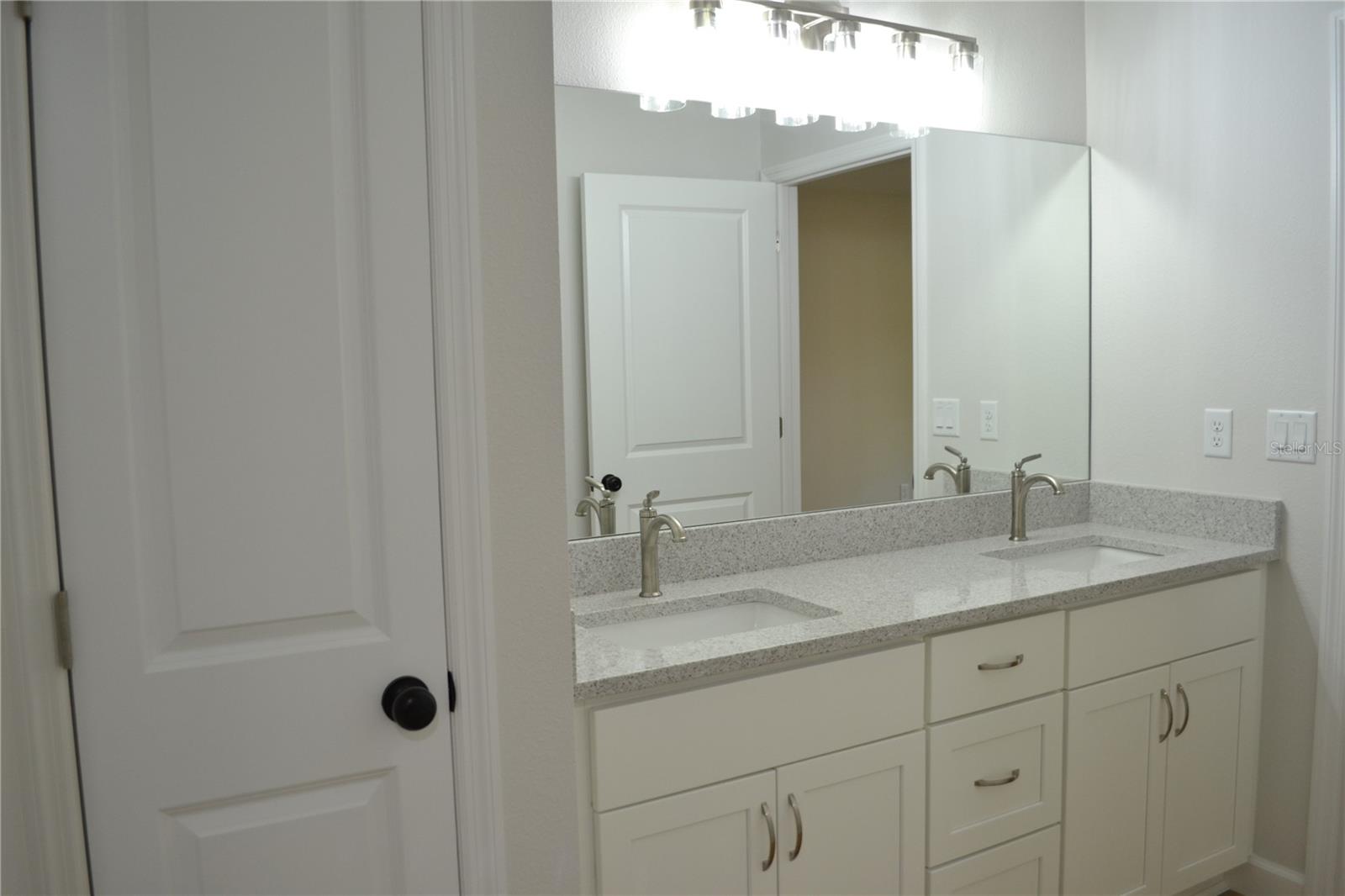 Image 21 of 44 For 6660 Bedstrow Boulevard