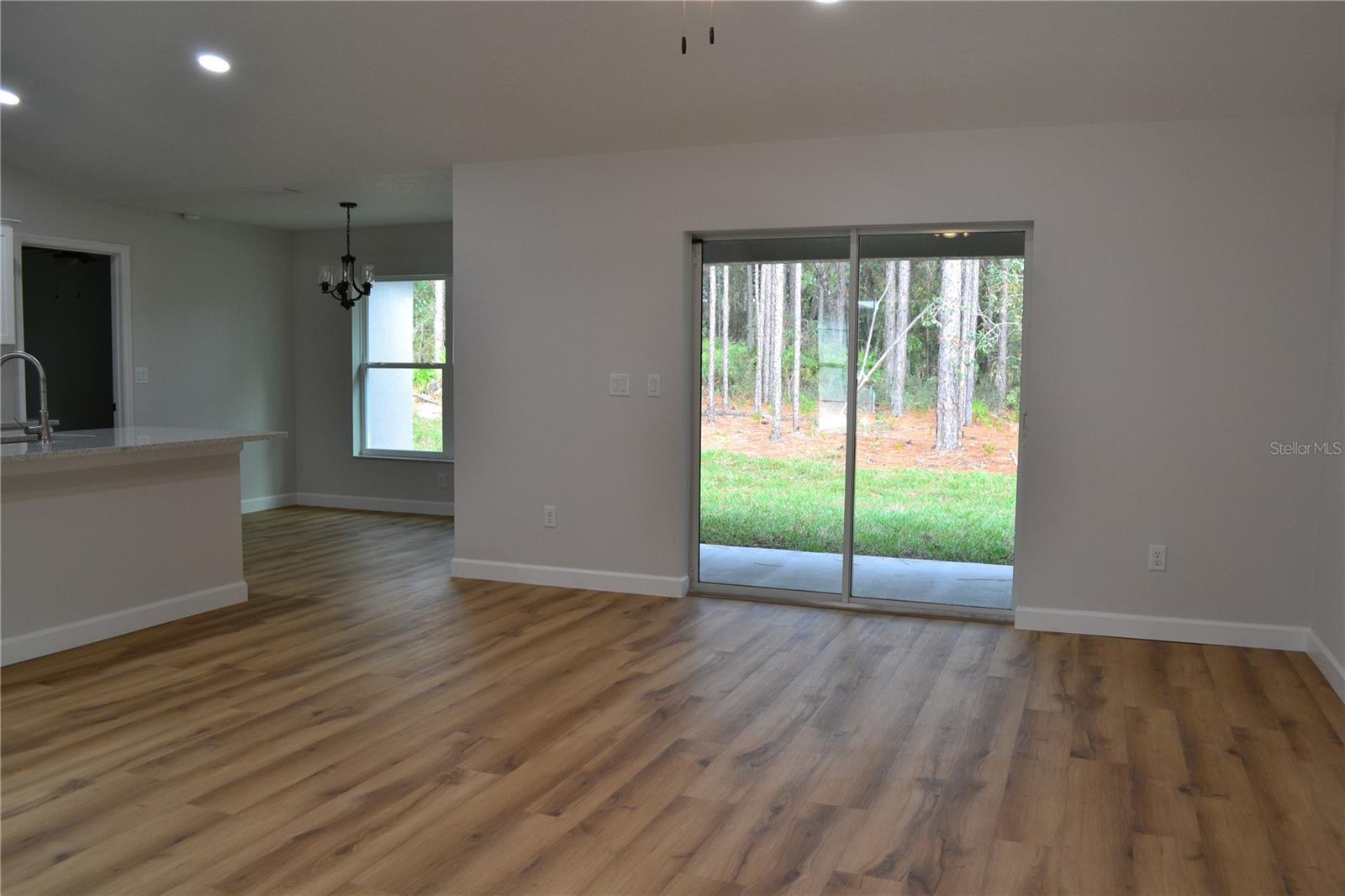 Image 5 of 44 For 6660 Bedstrow Boulevard