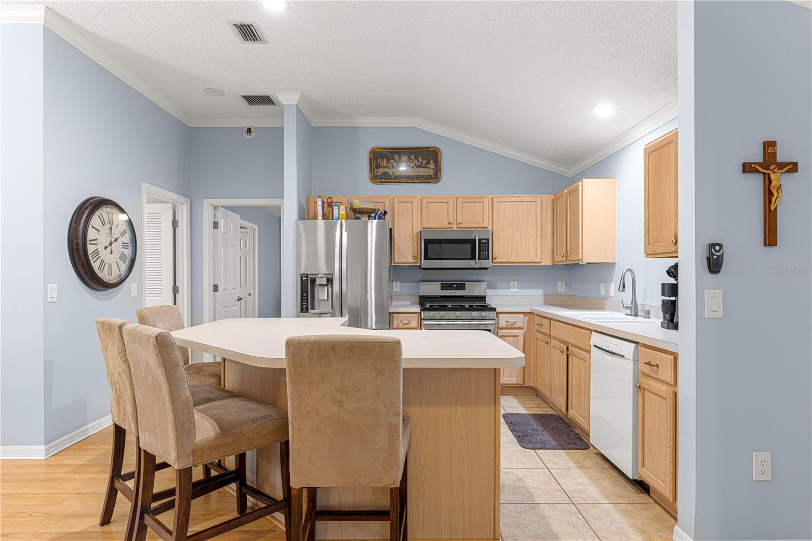 Image 7 of 24 For 9161 169th Bentley Street