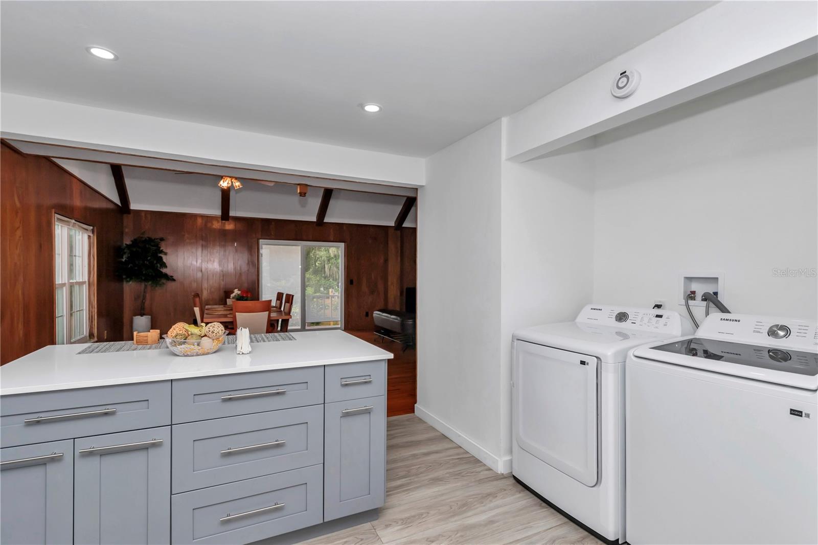 Image 10 of 37 For 510 19th Street