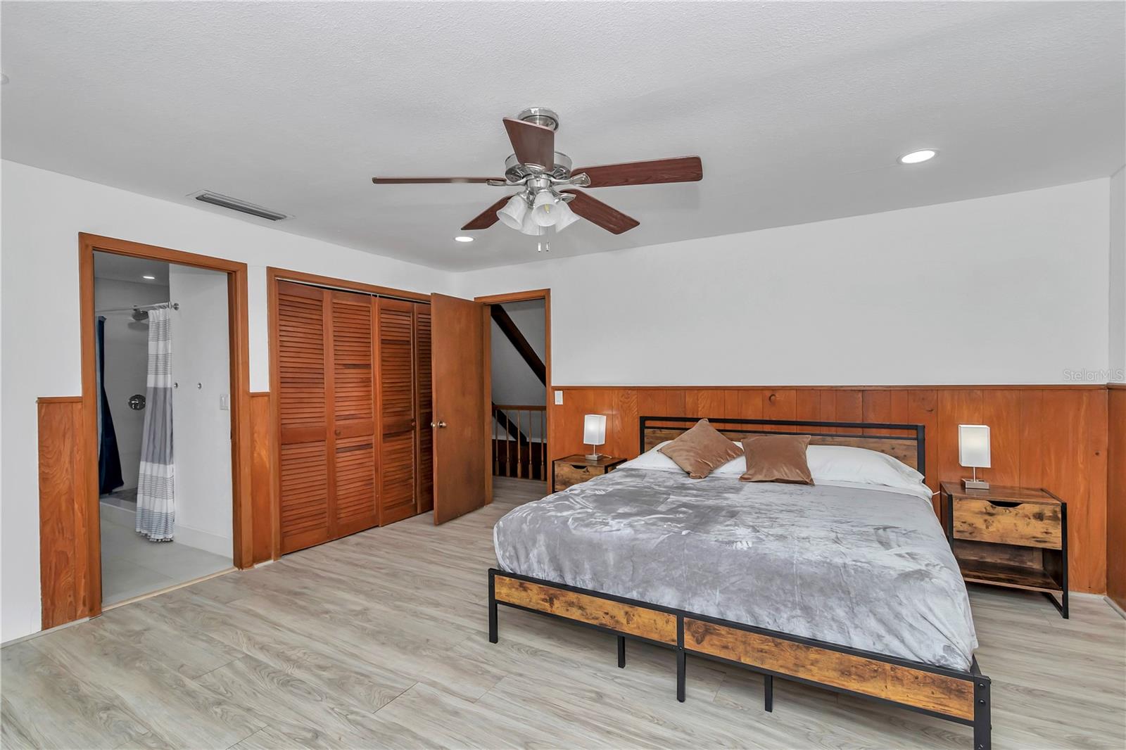 Image 22 of 37 For 510 19th Street