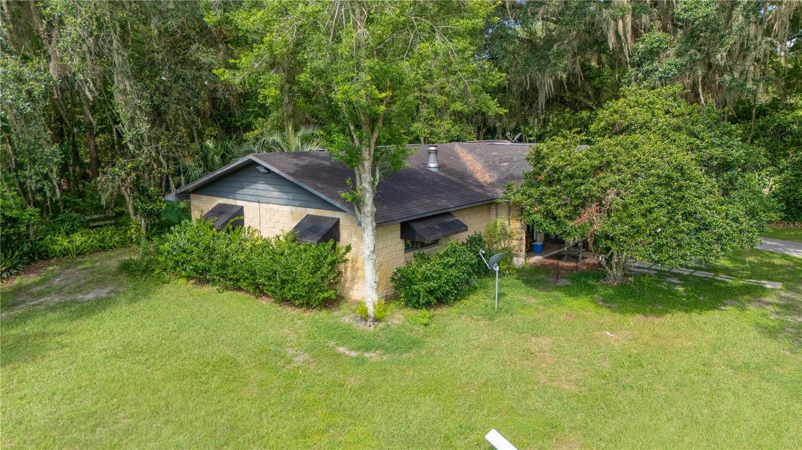 Image 4 of 22 For 4245 110th Avenue