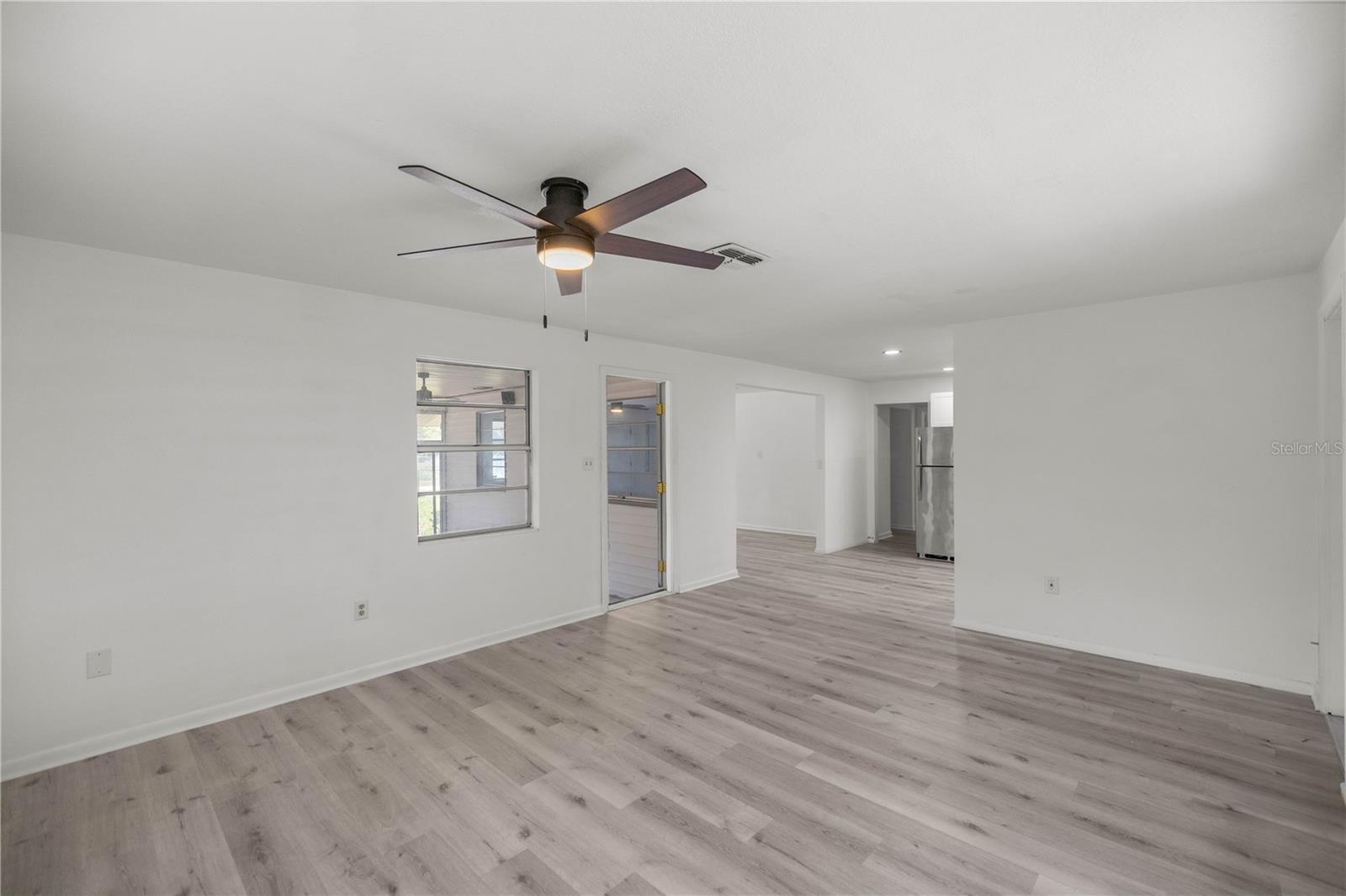 Image 9 of 35 For 1831 5th Avenue