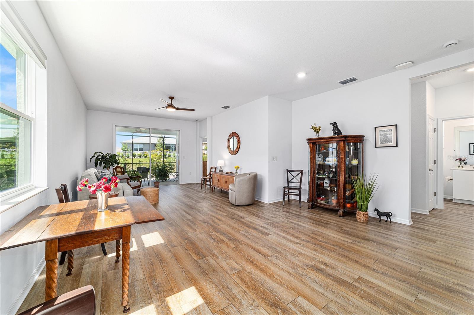 Image 10 of 47 For 8905 76th Lane