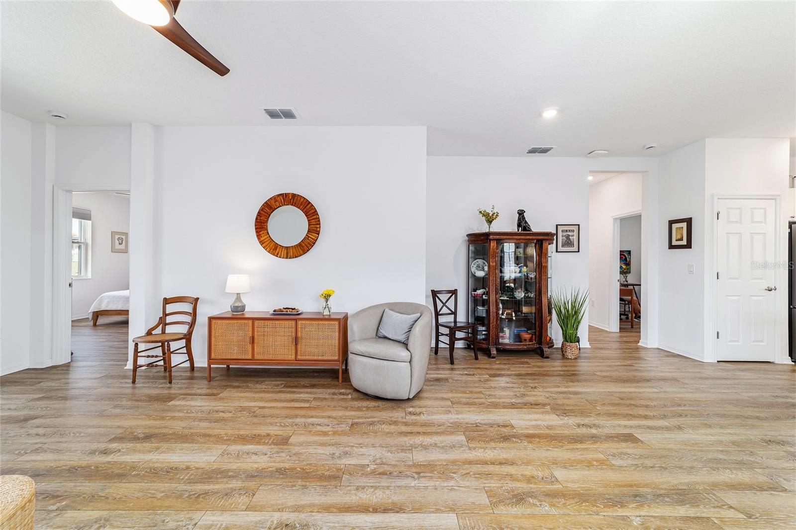 Image 14 of 47 For 8905 76th Lane