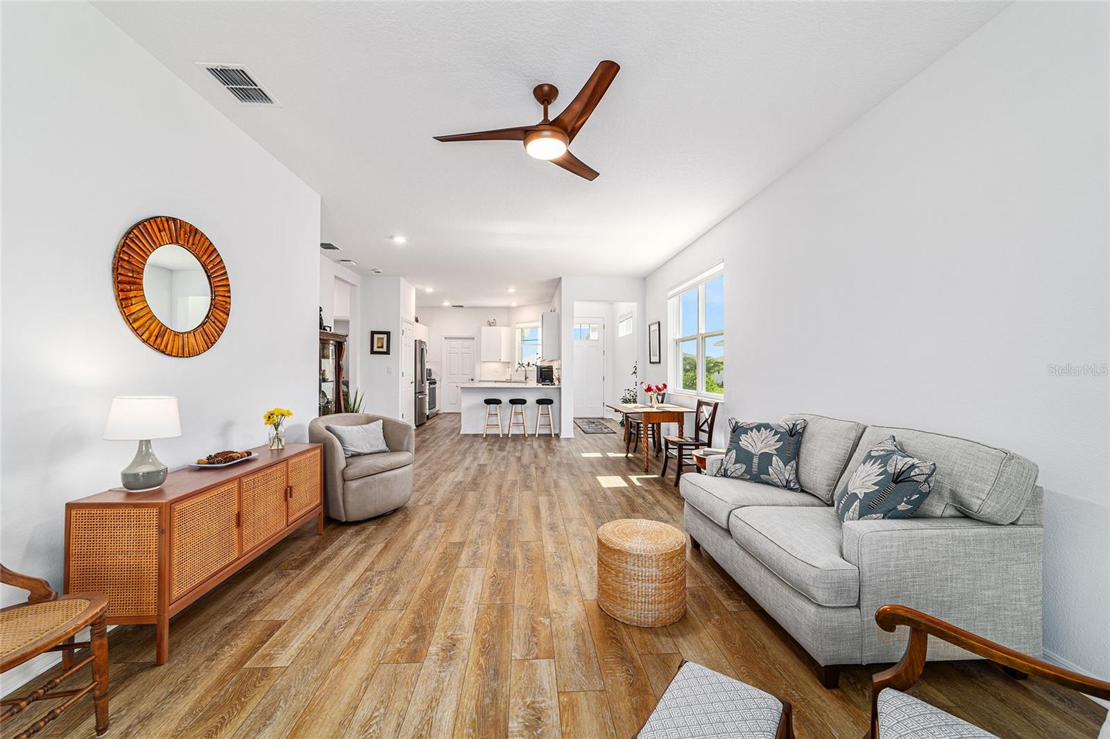 Image 17 of 47 For 8905 76th Lane