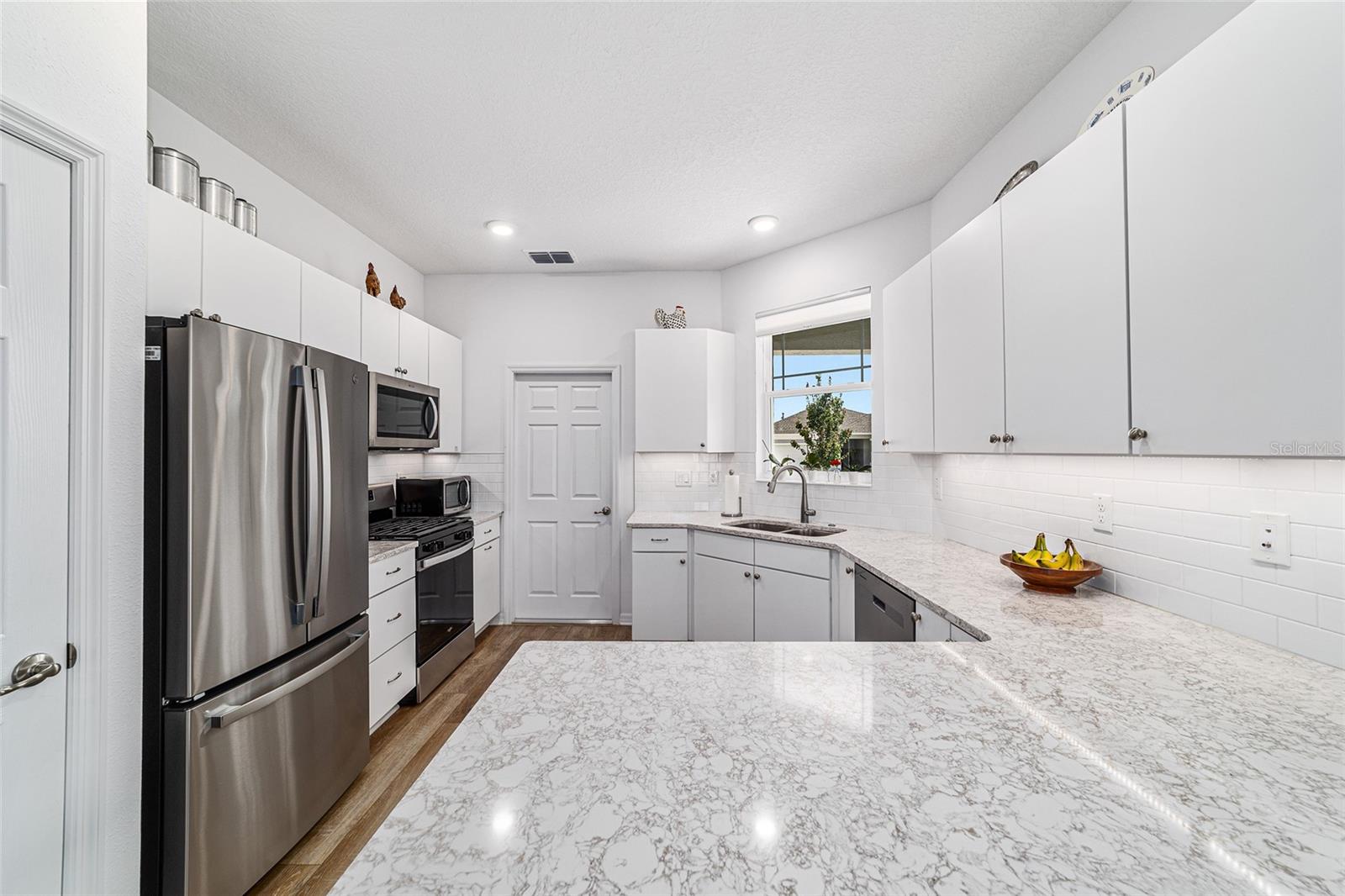 Image 23 of 47 For 8905 76th Lane