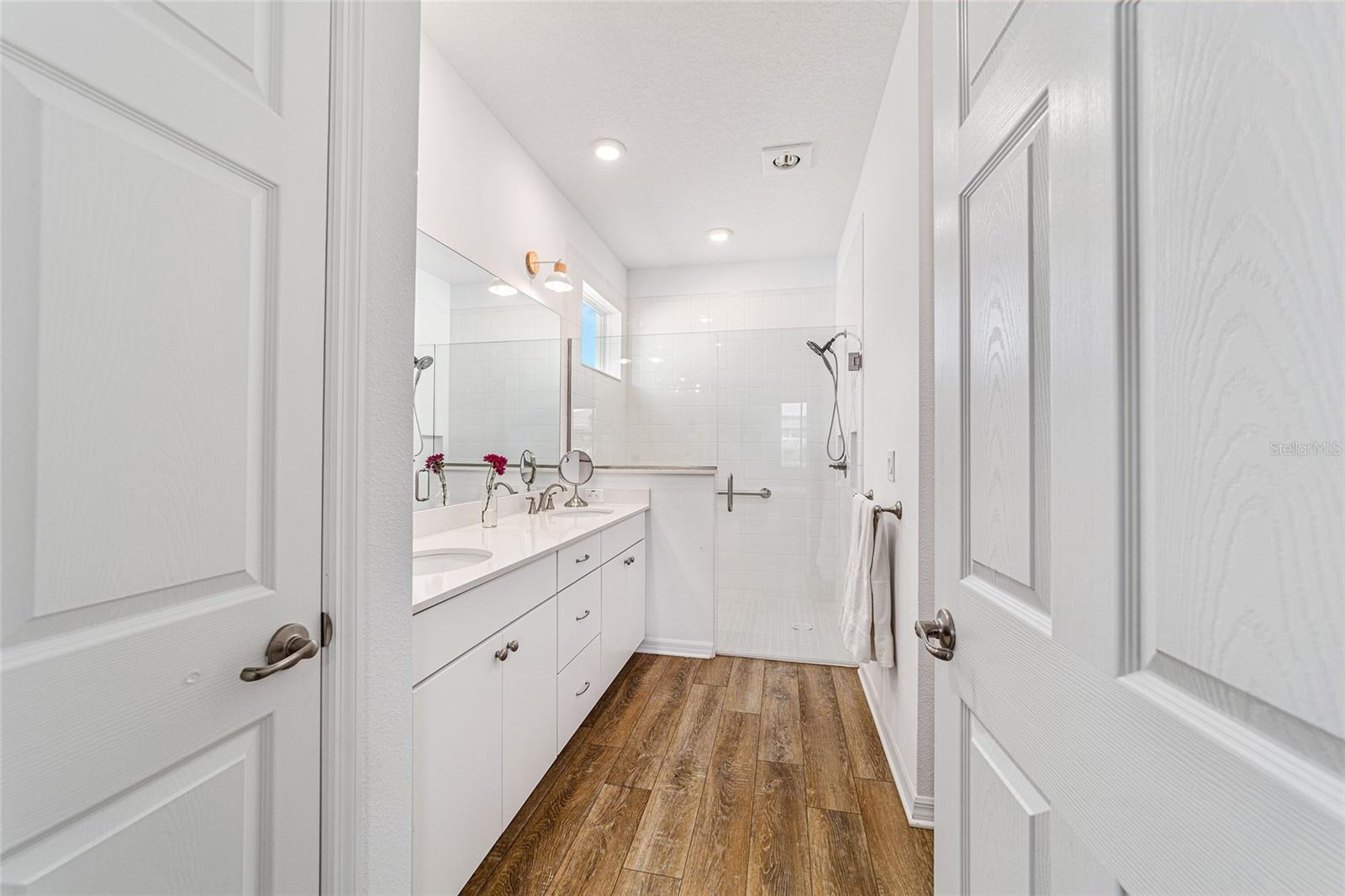 Image 32 of 47 For 8905 76th Lane