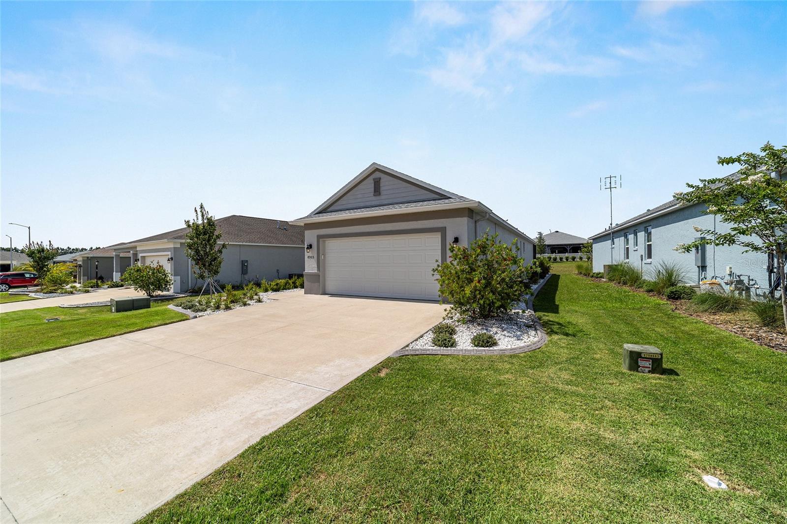 Image 4 of 47 For 8905 76th Lane