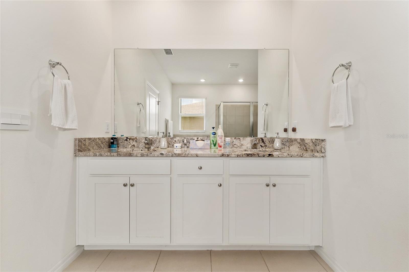 Image 31 of 56 For 6175 88th Loop