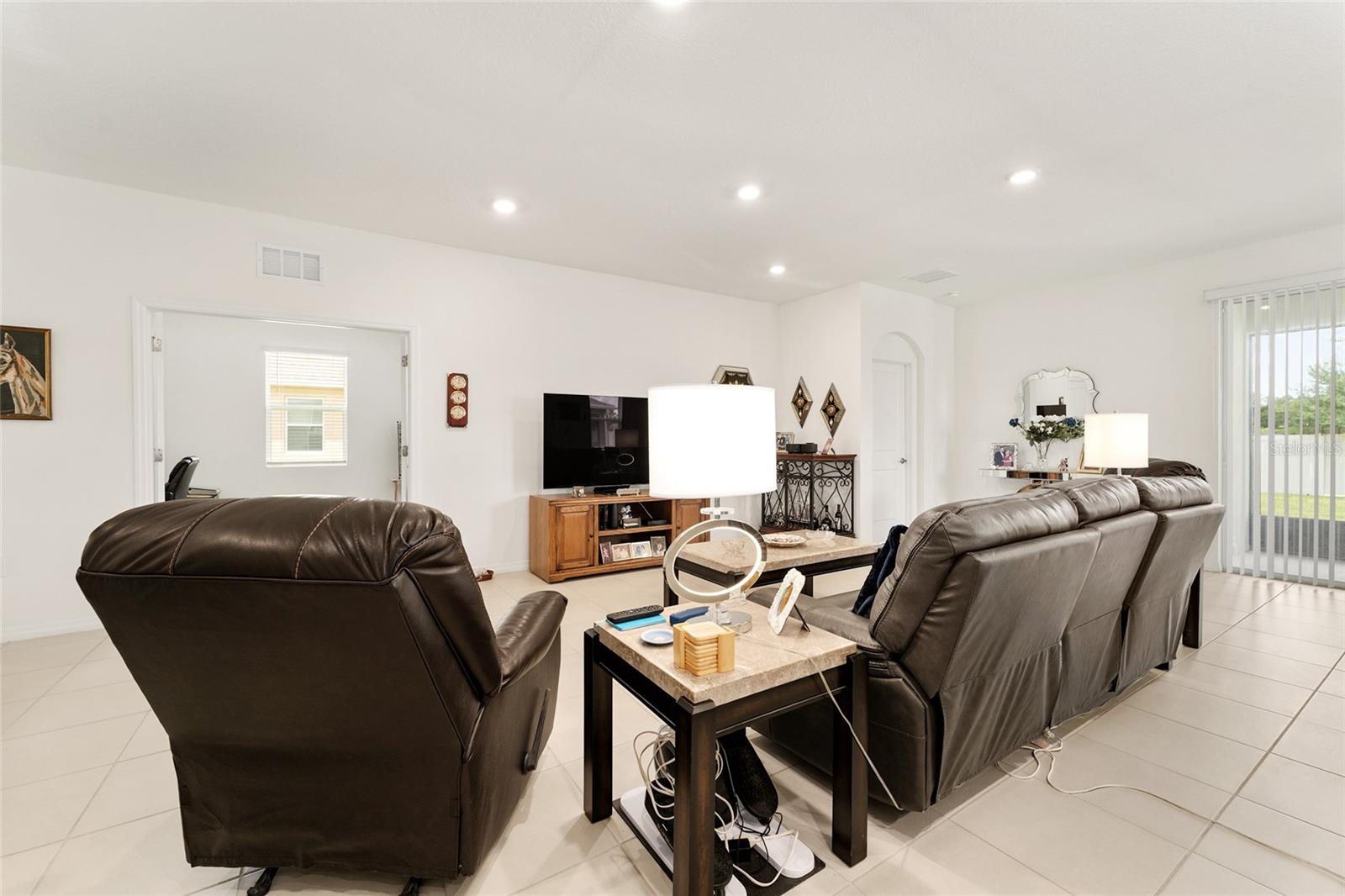 Image 5 of 56 For 6175 88th Loop