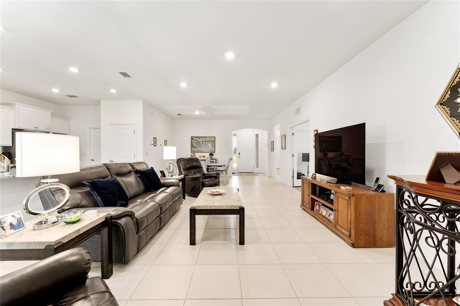 Image 7 of 56 For 6175 88th Loop