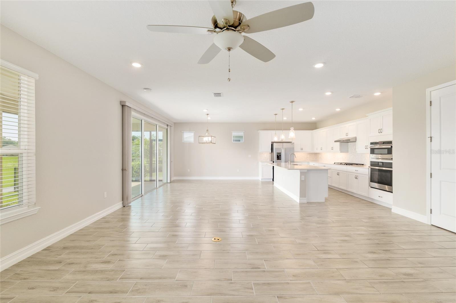 Image 23 of 100 For 4419 54th Terrace