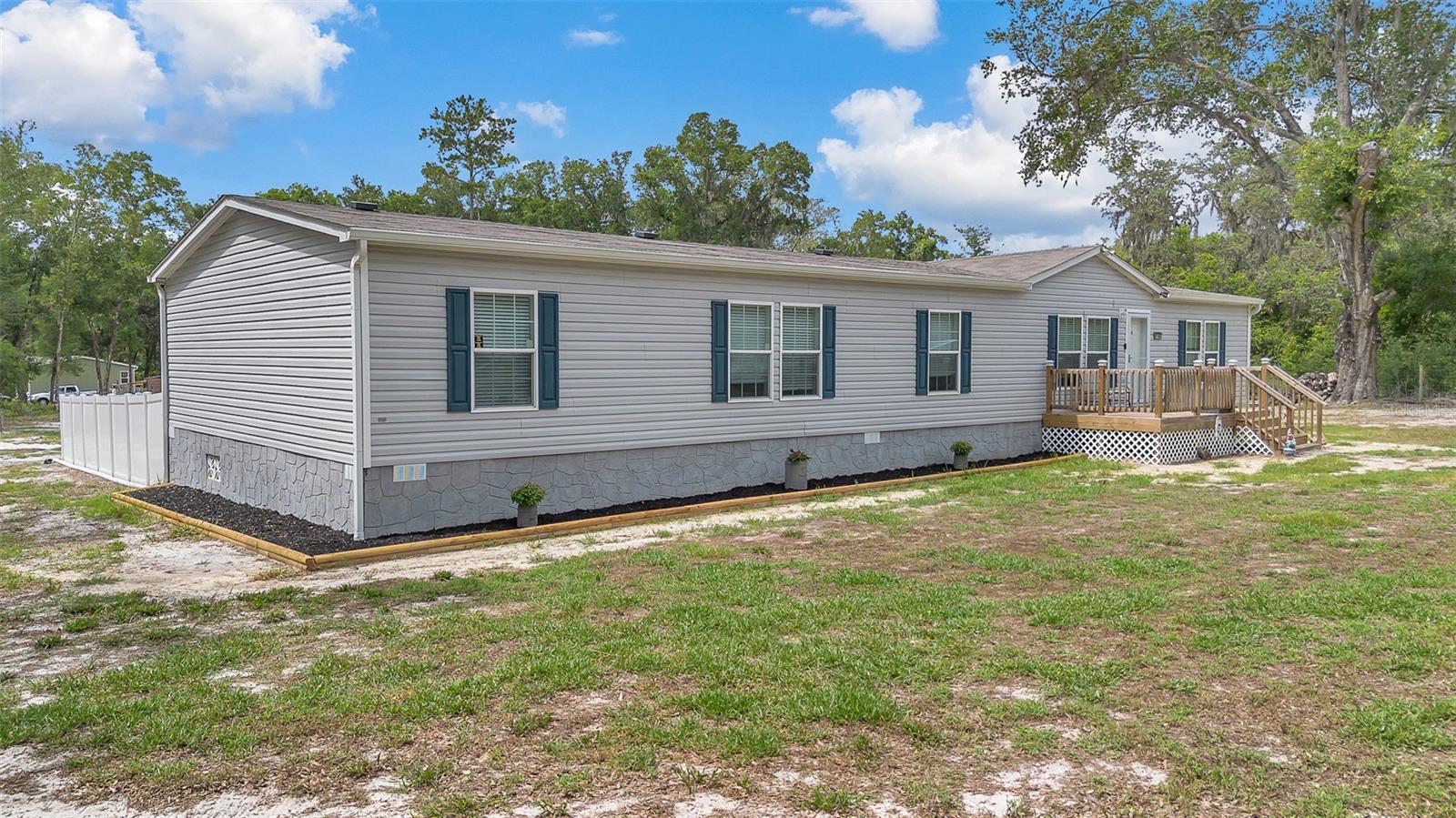 Image 2 of 67 For 11324 105th Street