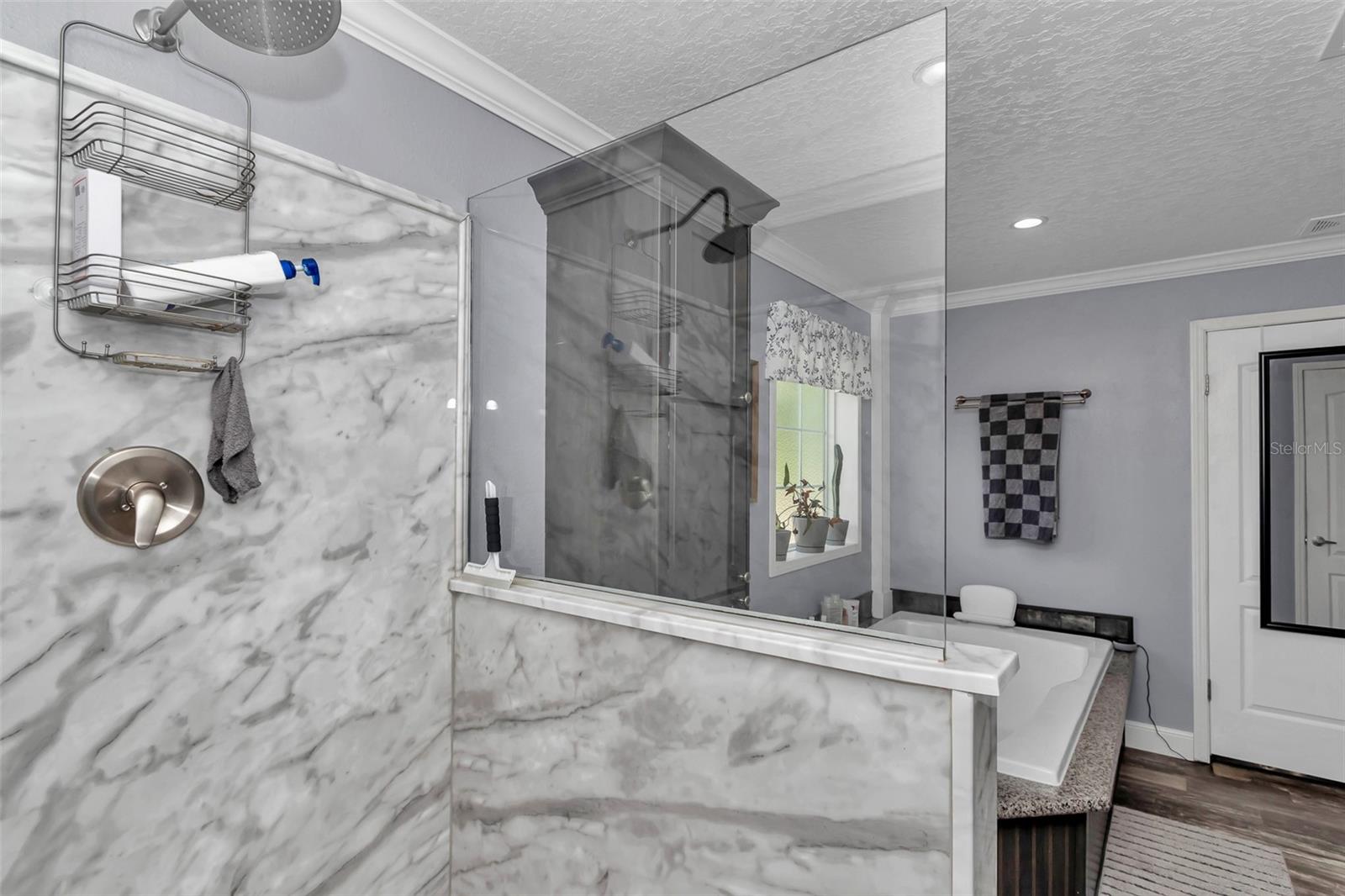Image 30 of 67 For 11324 105th Street